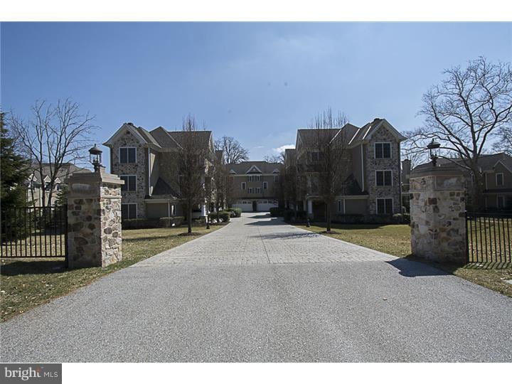 112 Exeter Rd, Devon, PA 19333 - photo 1