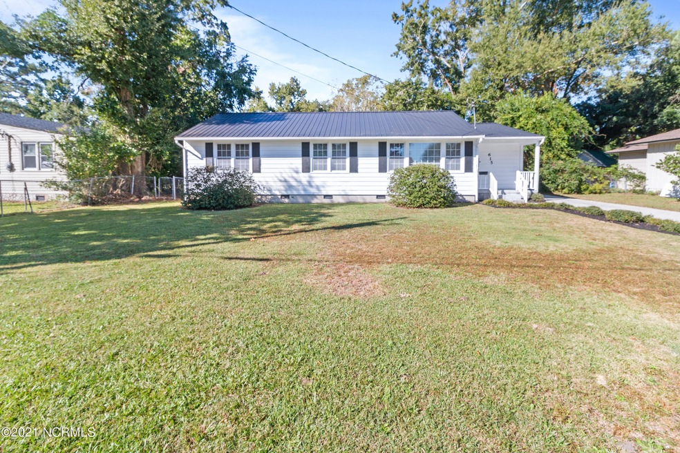615 Williams St, Jacksonville, NC 28540 - photo 1
