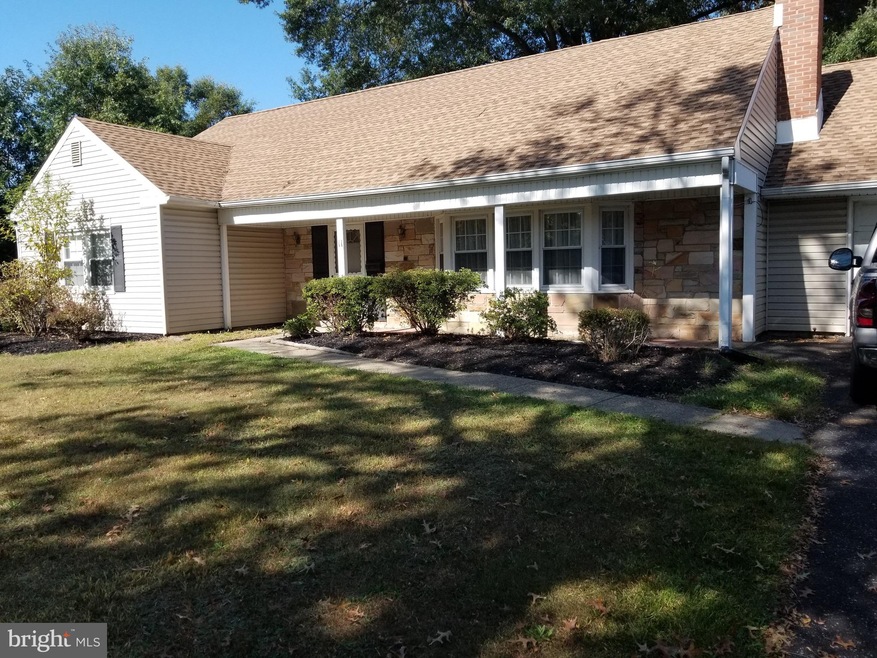 11 Chalford Ln, Willingboro, NJ 08046 - photo 1