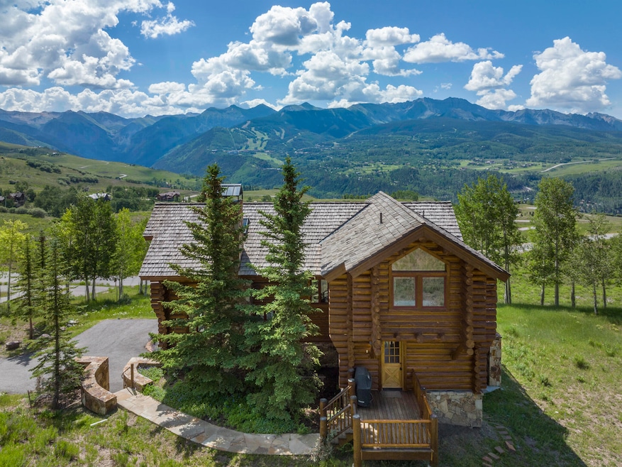 Exterior Ski Area