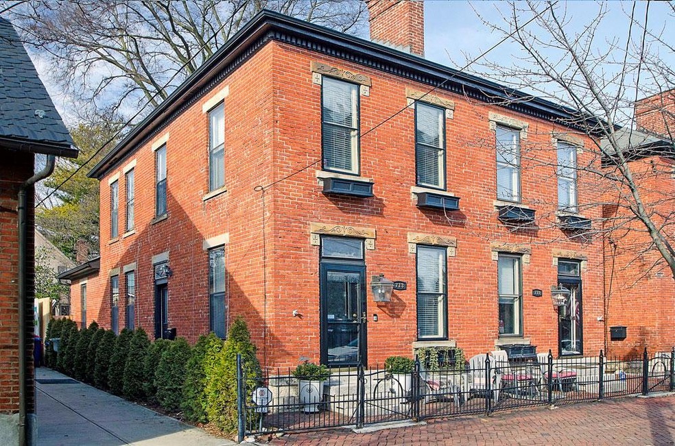 713 S 3rd St.