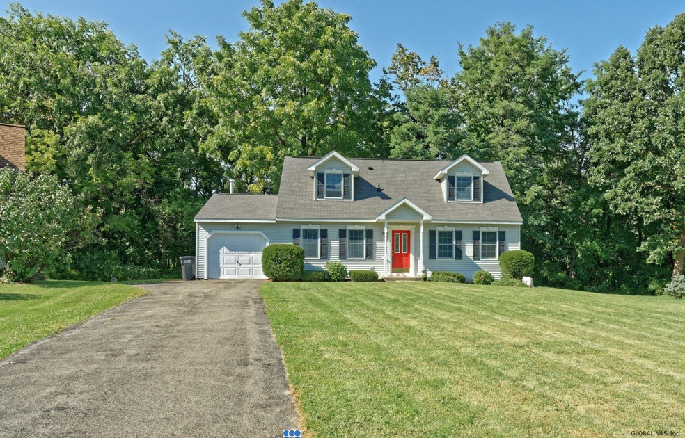 7 van Evera Dr, Altamont, NY 12009 - photo 1