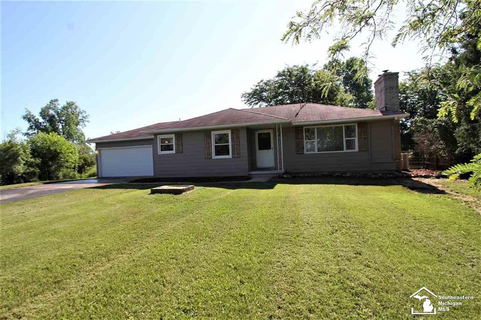 10356 Bitz Rd, Maybee, MI 48159 - photo 1