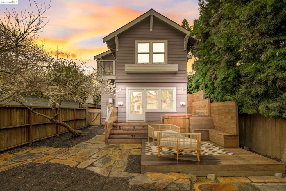1739 Derby St, Berkeley, CA 94703 - photo 1