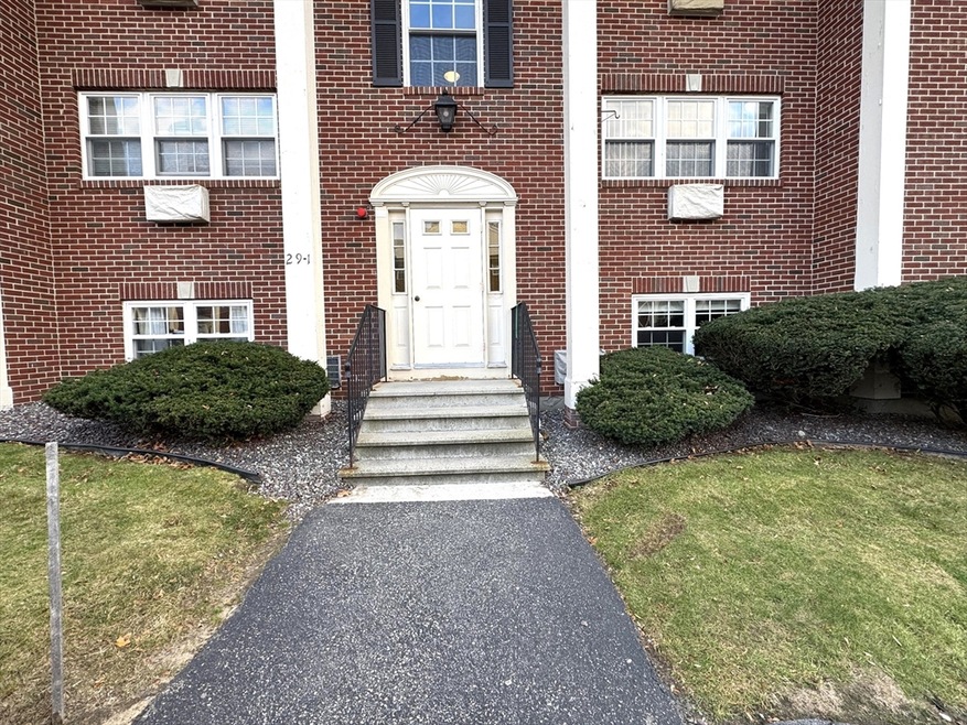 29 Arlington Rd unit 2, Woburn, MA 01801 - photo 1