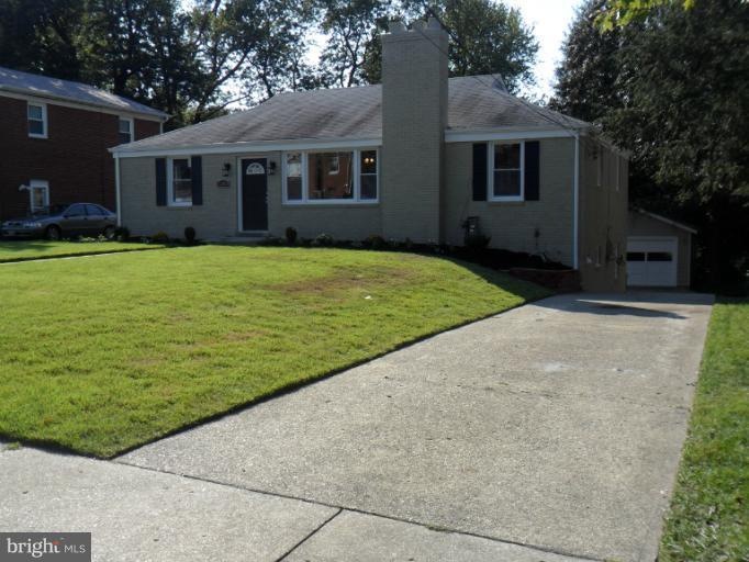 6303 Joyce Dr, Temple Hills, MD 20748 - photo 1