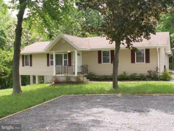 2040 Hallowing Point Rd, Prince Frederick, MD 20678 - photo 1