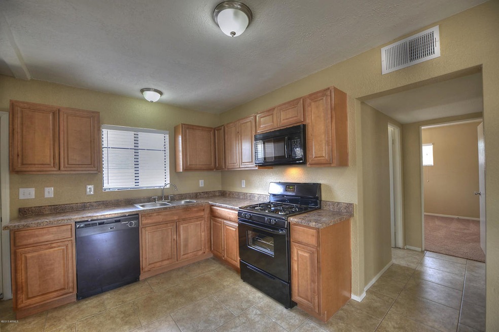 010_Kitchen