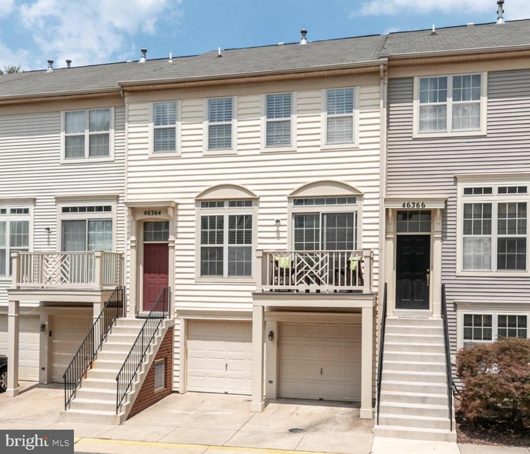 46364 Hobbs Square, Sterling, VA 20165 - photo 1