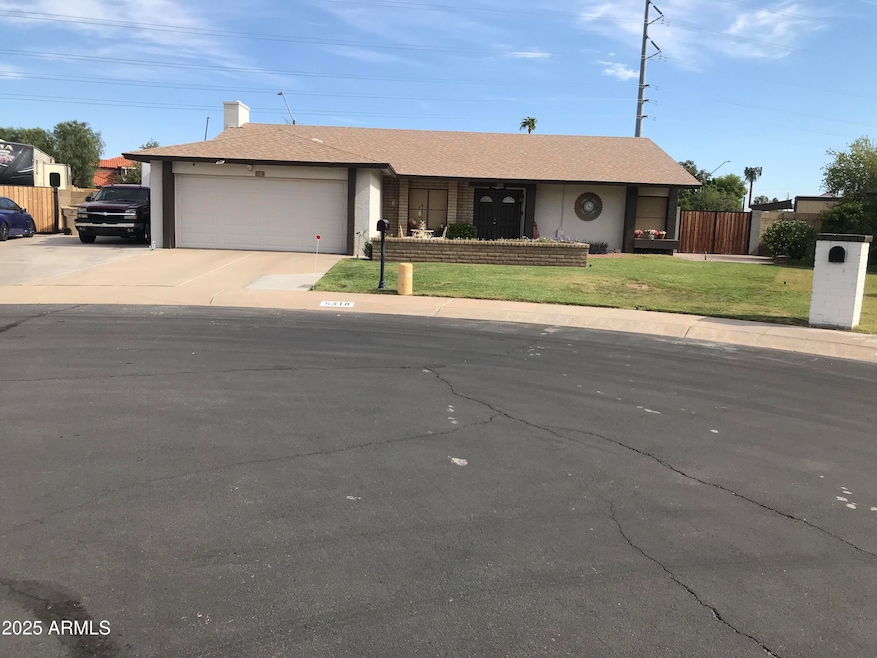 5318 W Shaw Butte Dr, Glendale, AZ 85304 - photo 1