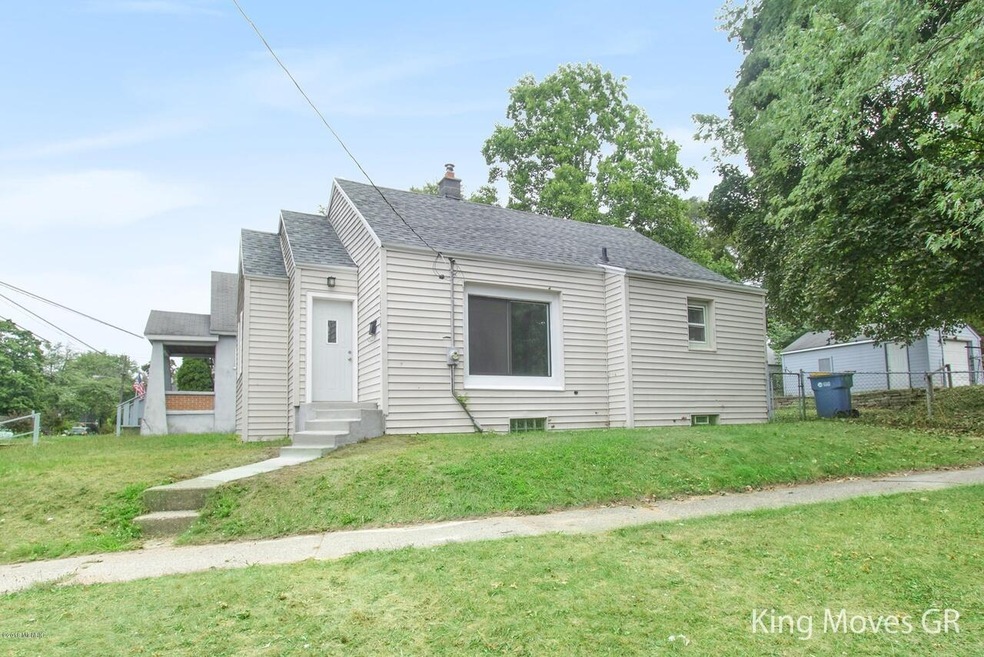 1050 Dicksinson St. Grand Rapids, MI 495