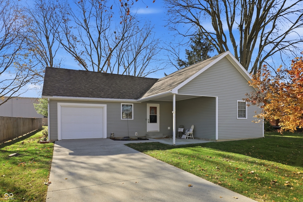 509 W South St, Arcadia, IN 46030 - photo 1