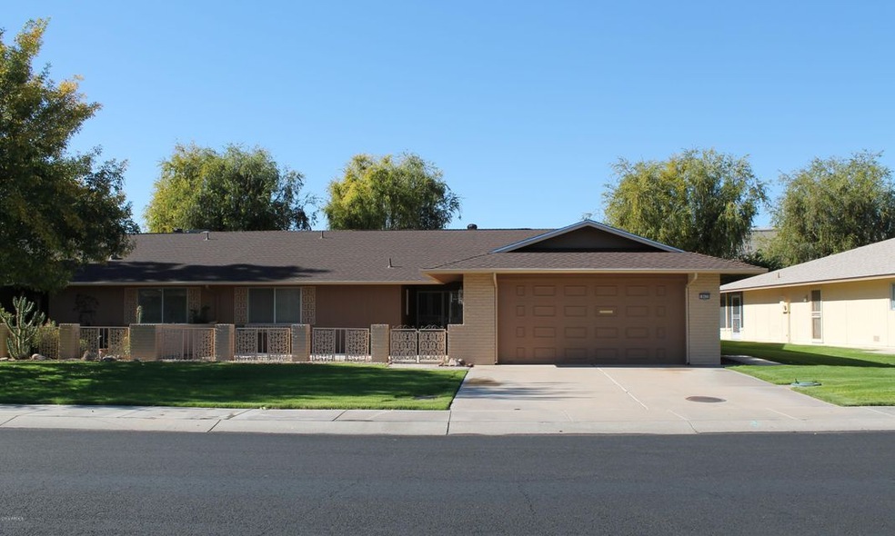 18622 N Conestoga Dr unit 50A, Sun City, AZ 85373 - photo 1