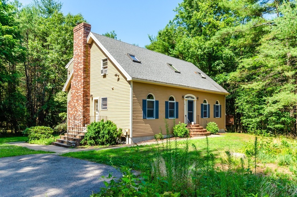 8 Heath Brook Rd, Merrimac, MA 01860 - photo 1