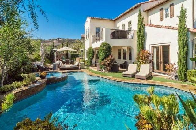 Private Exquisite Backyard