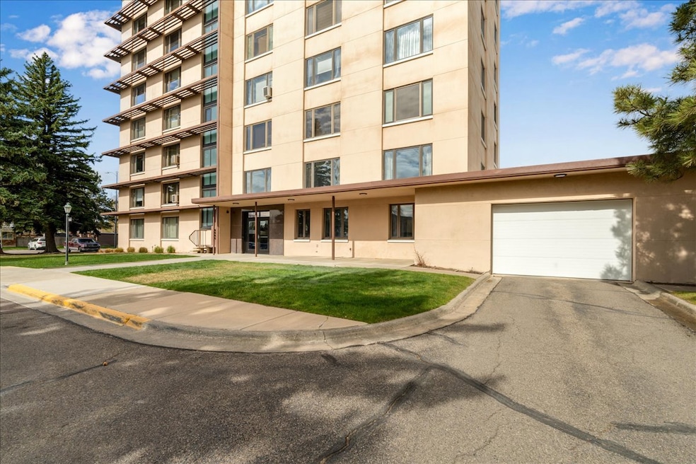 1536 Meadowlark Dr unit 1B, Great Falls, MT 59404 - photo 1