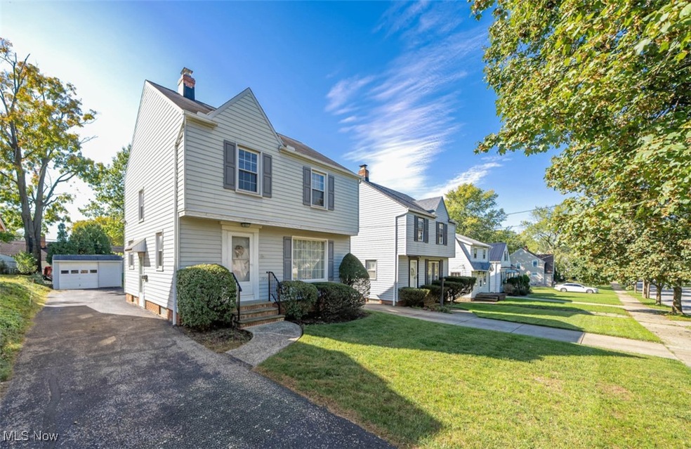 19040 Raymond St, Maple Heights, OH 44137 - photo 1