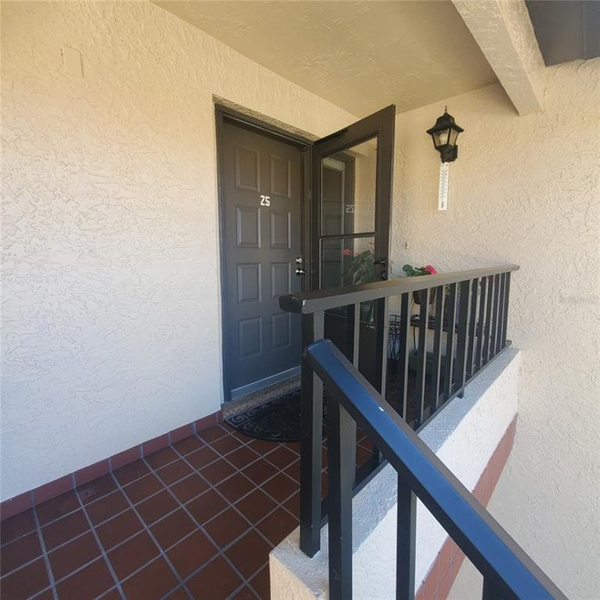 Entrance to this large split bedroom condo