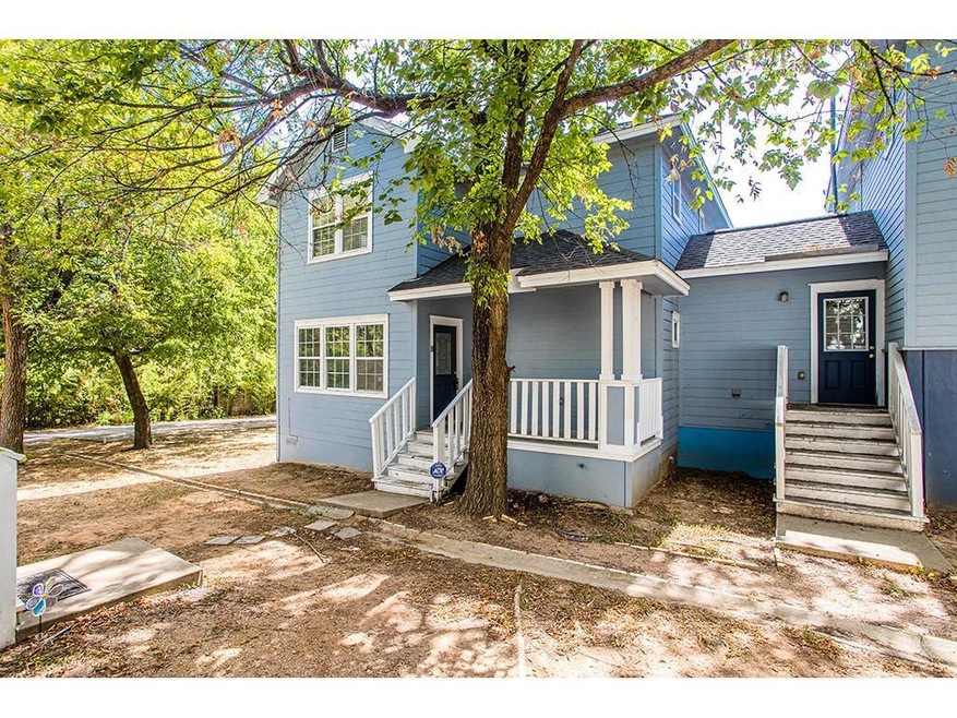 2115 E 18th St unit B, Austin, TX 78702 - photo 1