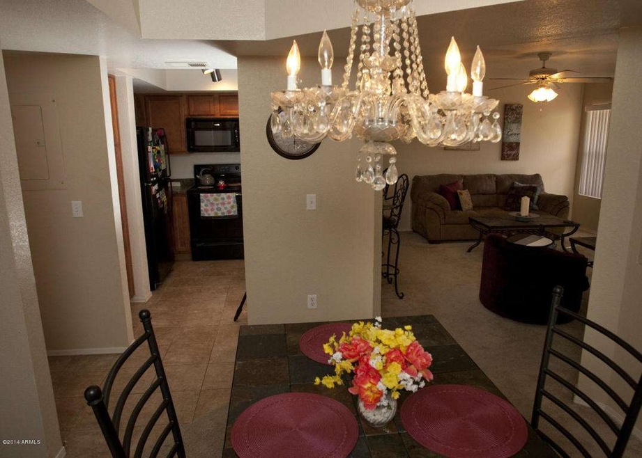 Formal Dining