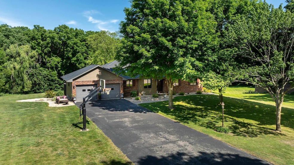 Pending $395,000