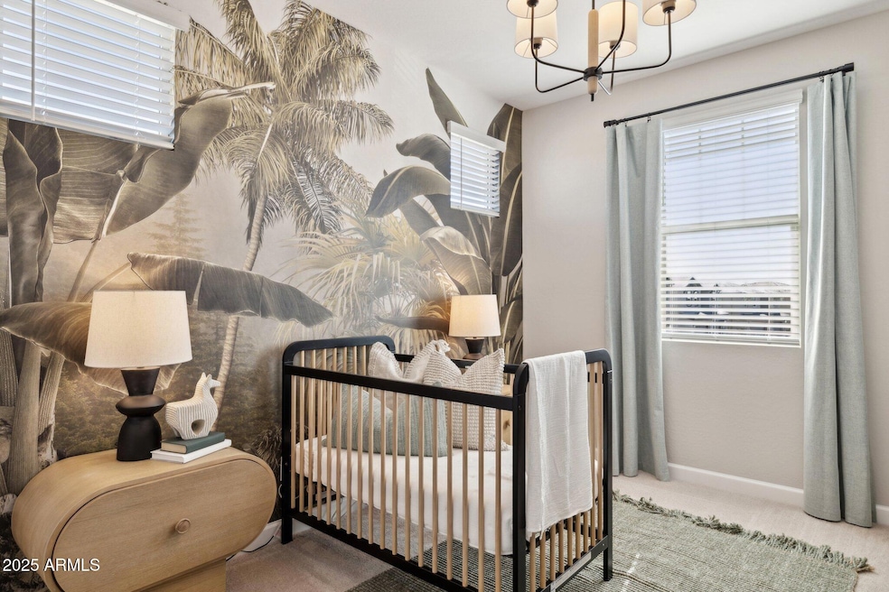 5878 E Zachary Dr, Phoenix, AZ 85054 - photo 1