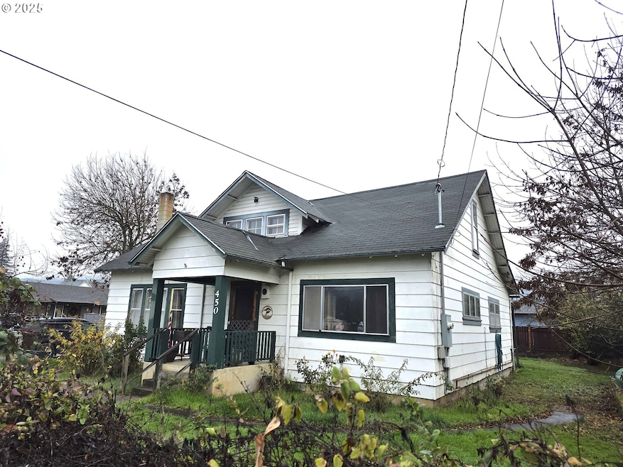 450 E 3rd Ave, Riddle, OR 97469 - photo 1