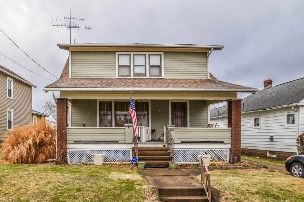 2 bedroom colonial
