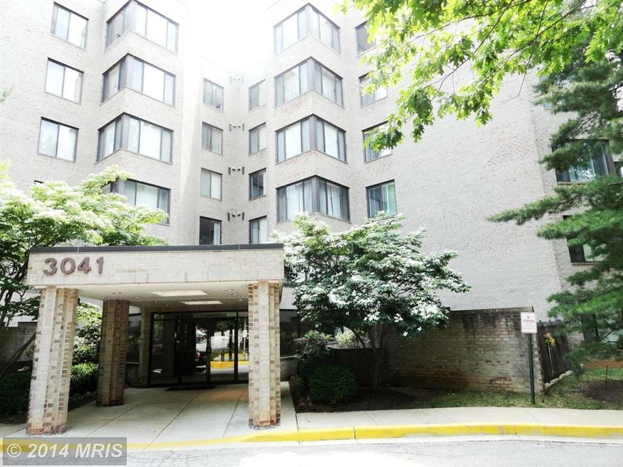 3041 Fallstaff Rd unit 208D, Baltimore, MD 21209 - photo 1