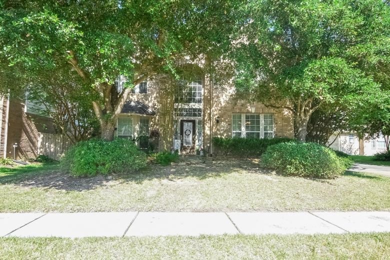 15815 Maple Falls Ct, Tomball, TX 77377 - photo 1
