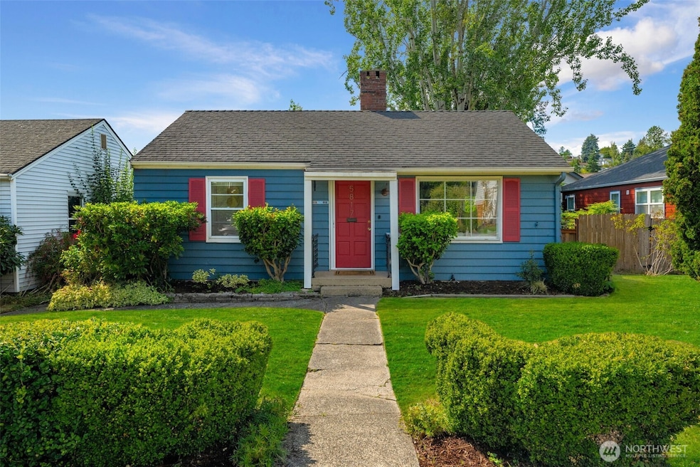 Sold $1,060,000 • Co-Listing Agent