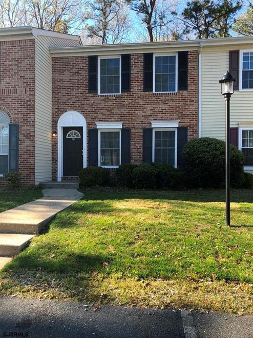 69 Shawnee Place unit 11C, Galloway, NJ 08205 - photo 1