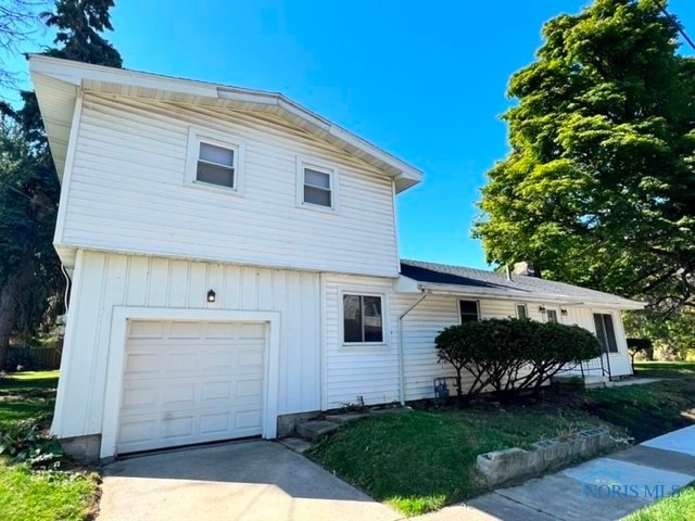 2340 Ottawa River Rd, Toledo, OH 43611 - photo 1