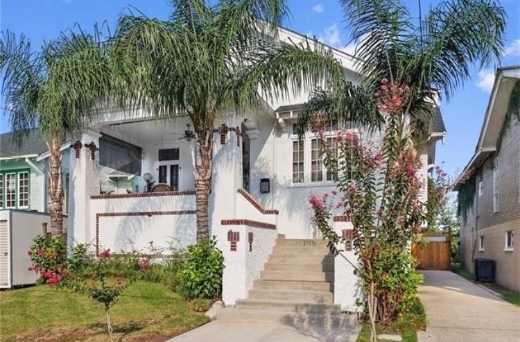 Exceptional opportunity in the heart of Uptown