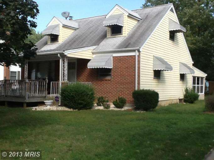 107 N Longcross Rd, Linthicum Heights, MD 21090 - photo 1