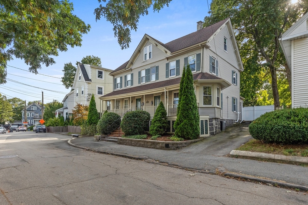 99 Rockland St unit 99, West Roxbury, MA 02132 - photo 1