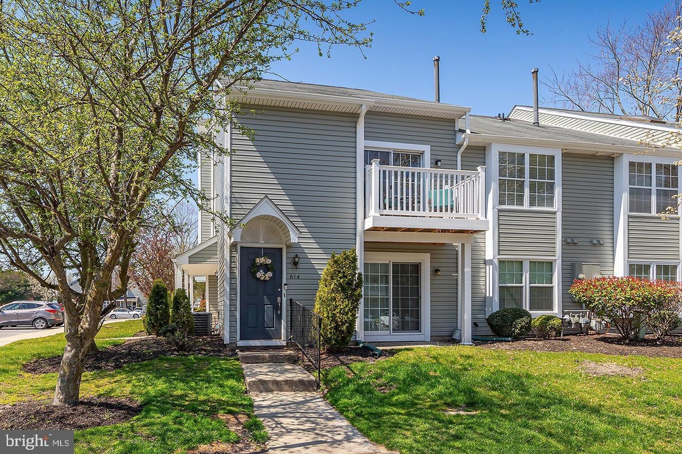 614 Yorkshire Ct unit 614, Sewell, NJ 08080 - photo 1