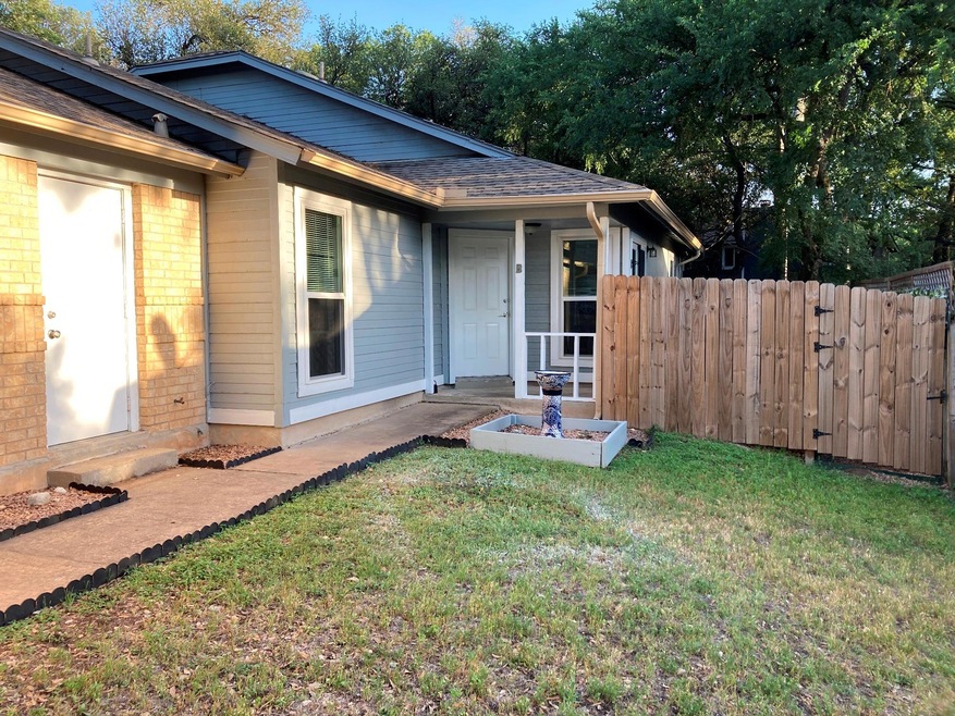 4507 Brown Bark Place unit B, Austin, TX 78727 - photo 1