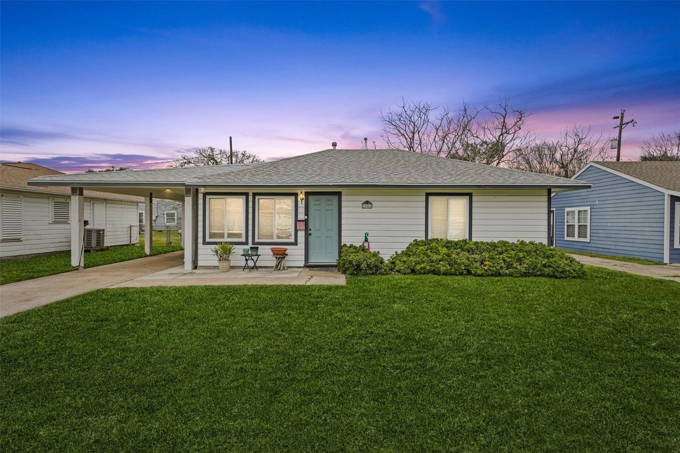 Welcome to 106 Pompano Avenue!