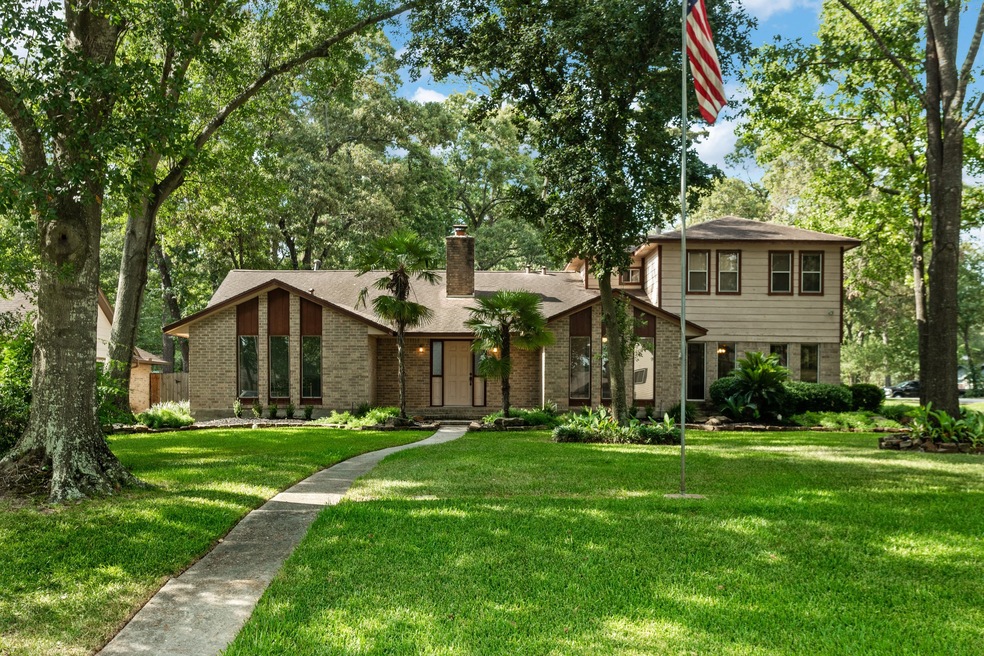 2359 Hickory Hollow Ln, Spring, TX 77386 - photo 1