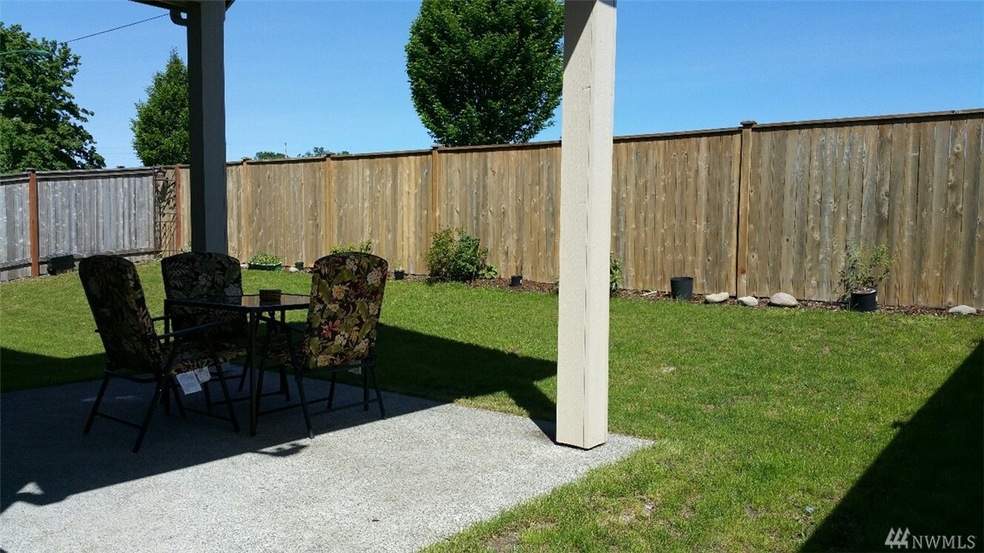 9954 Locust Ct SE, Yelm, WA 98597 - photo 1