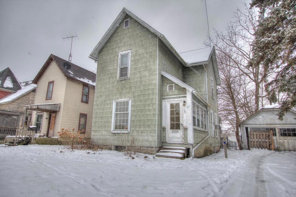 191 Blaine Ave, Marion, OH 43302 - photo 1