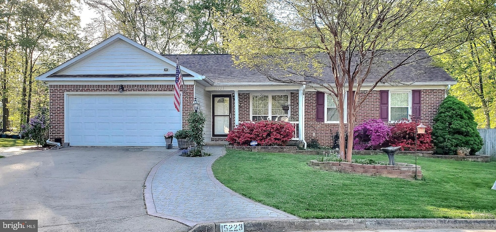 15223 Cedar Knoll Ct, Dumfries, VA 22025 - photo 1