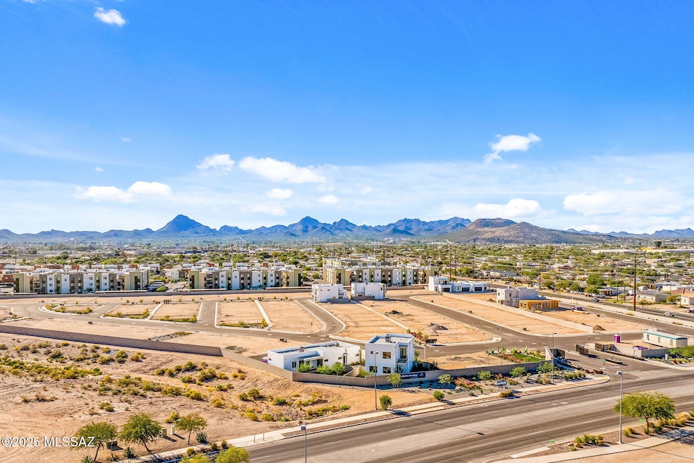 1200 E Liggins St, Tucson, AZ 85713 - photo 1