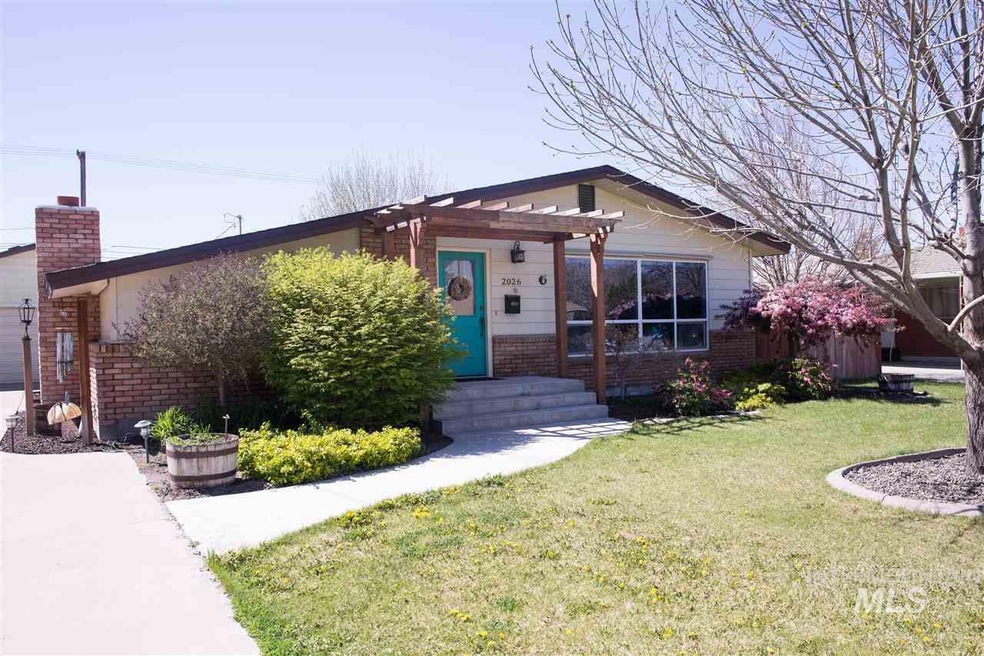 2026 Occidental Ave, Burley, ID 83318 - photo 1