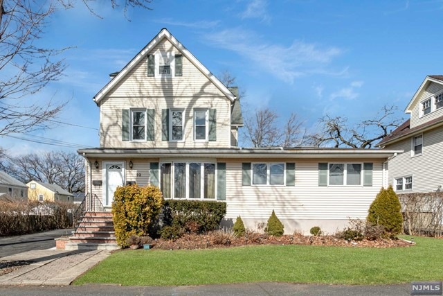 92 Delaware Ave unit 2, Dumont, NJ 07628 - photo 1