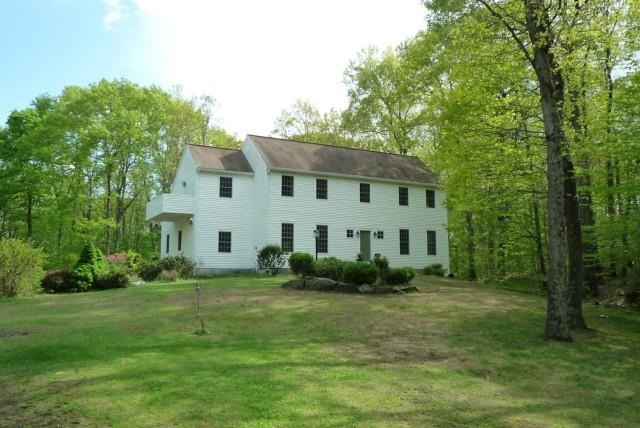 27 Beaver Bog Rd, New Fairfield, CT 06812 - photo 1