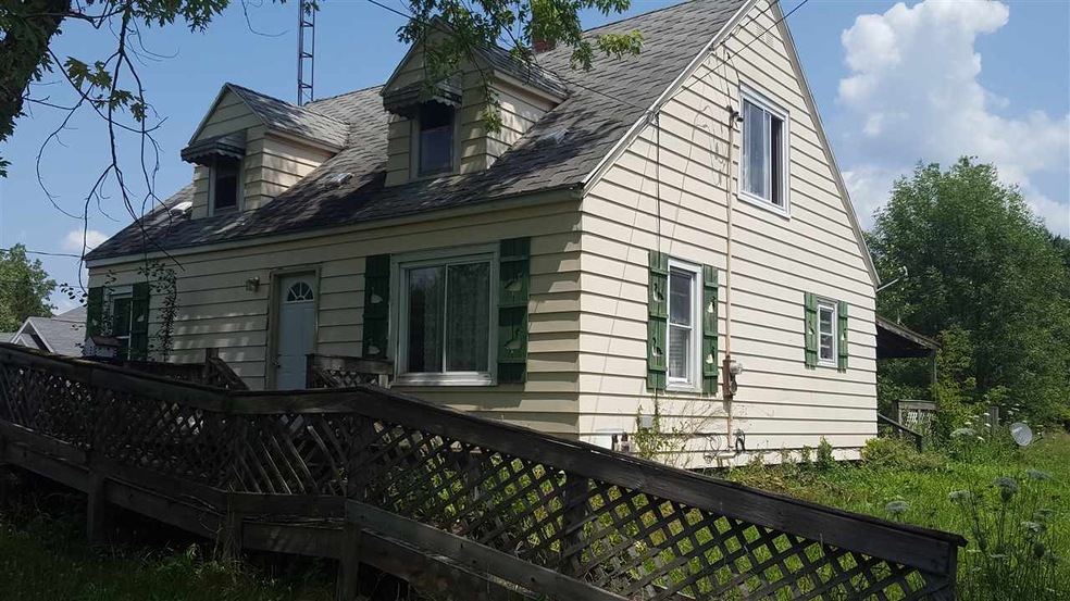 5036 Webster Rd, Flushing, MI 48433 - photo 1