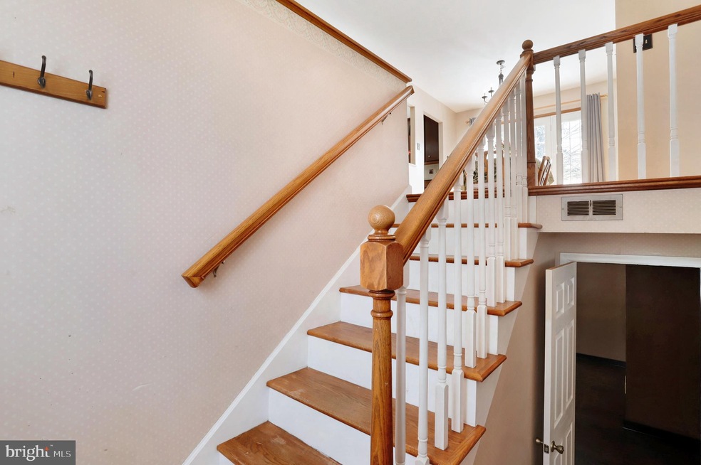 22010 Mohawk Dr, Smithsburg, MD 21783 - photo 1