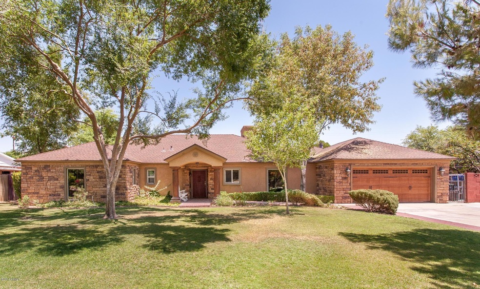 7825 N 16th Ln, Phoenix, AZ 85021 - photo 1